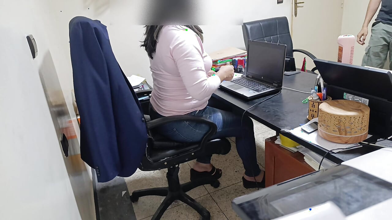 My employee came and wants a raise and I fucked him really good until he left my vagina very wet