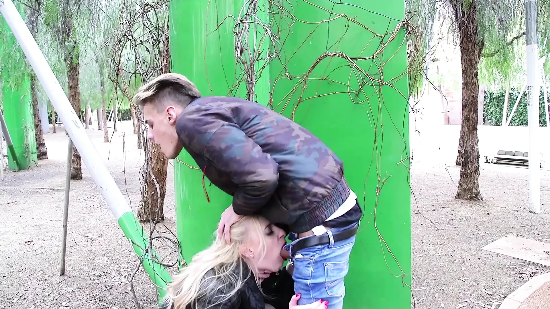 Deepthroat blonde girl anal