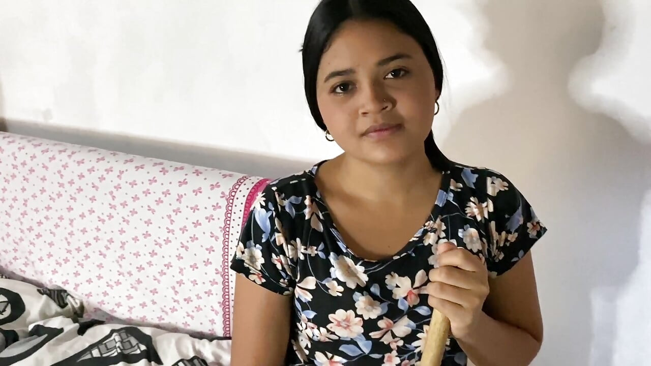 Maid has sex with her boss in exchange for increasing her salary