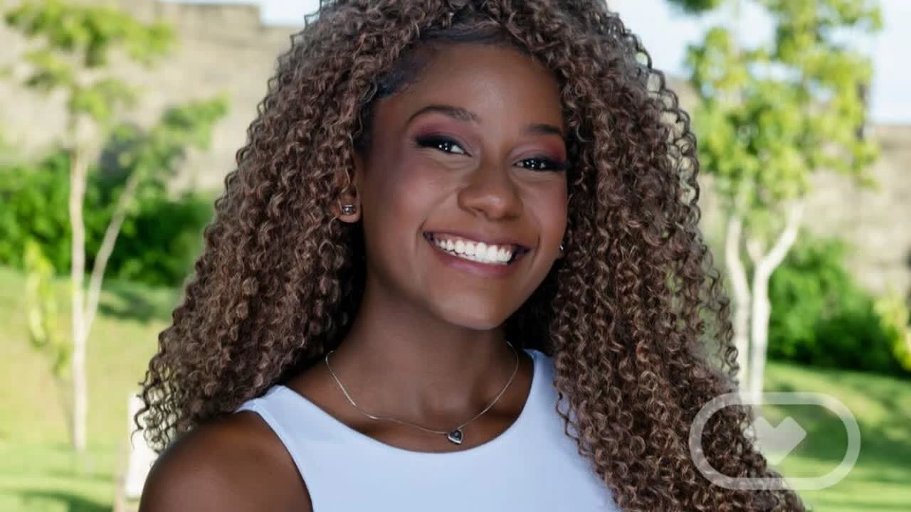 Jeni Pretinha Destresses Riding Dick After Bike Ride